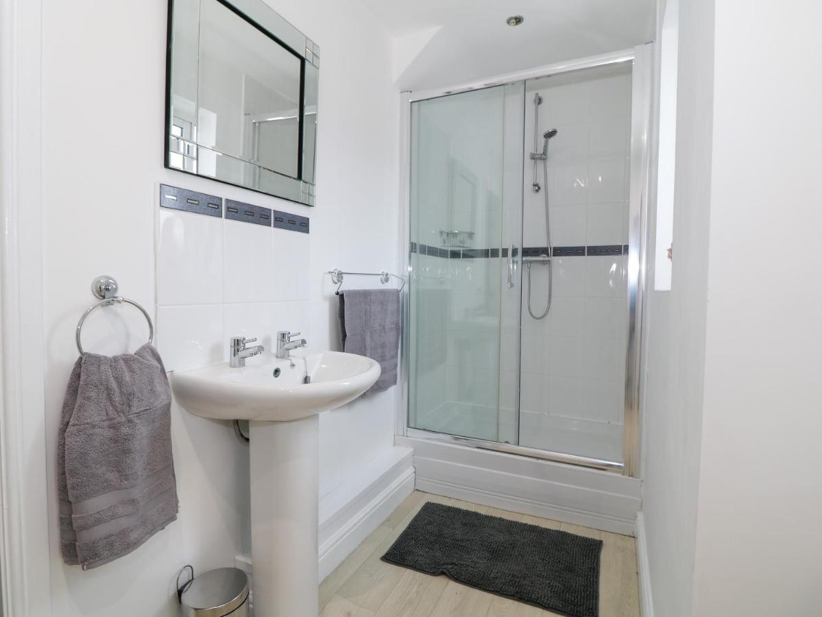 Villa 8 Marina View Pwllheli Esterno foto